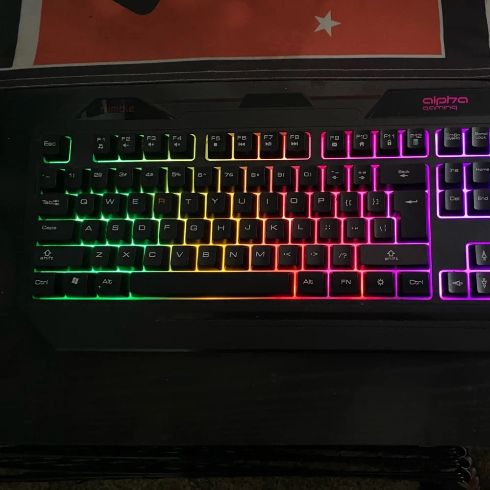 Gaming Keyboard - Light Up